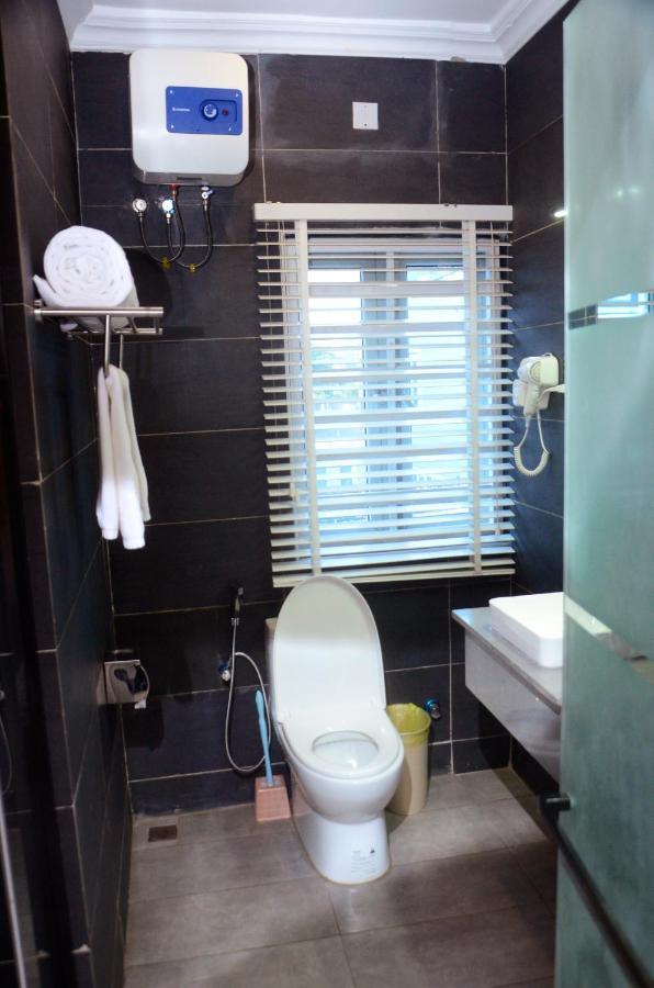 Ivy Hotel Emerald Ikeja Exterior foto